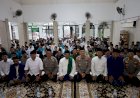 Peringati-Hari-Santri,-Polres-Tulungagung-Salurkan-Bantuan-15-ton-Beras-untuk-60-Pondok-Pesantren